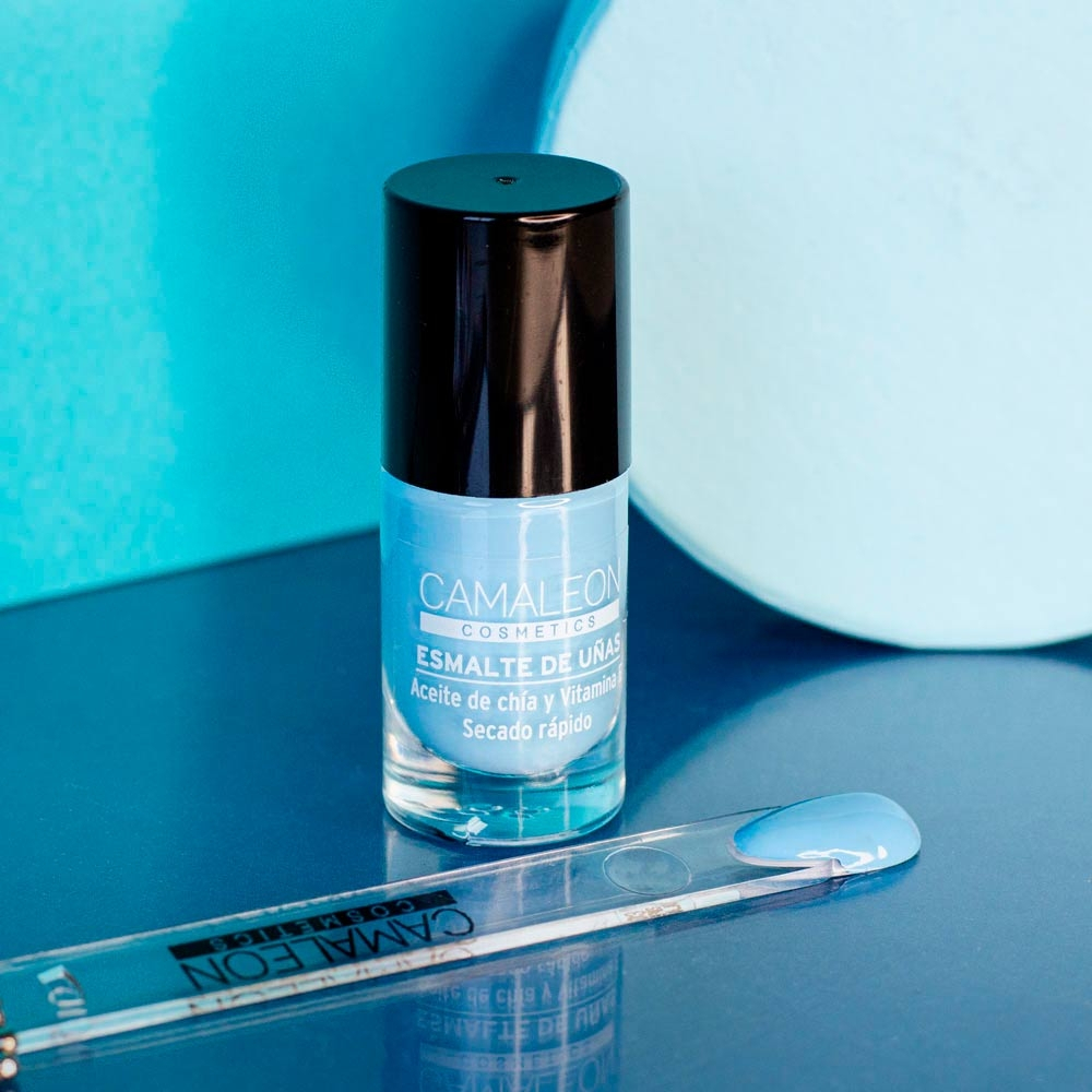 Long-lasting sky blue nail polish