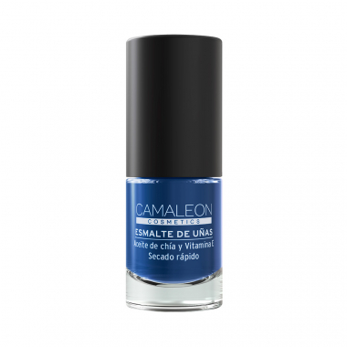 Long-lasting blue nail polish
