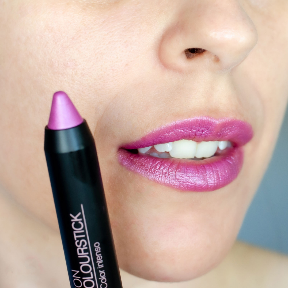 Metallic purple lipstick