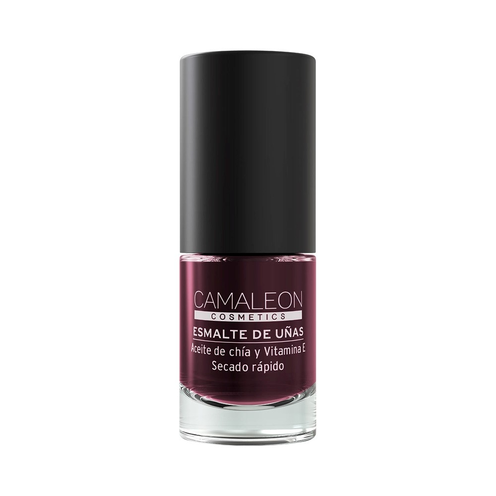 Long-lasting burgundy nail polish
